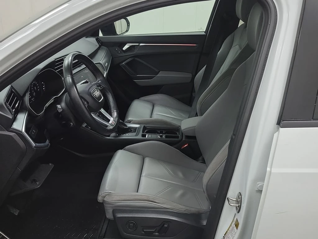 Audi Q3 * S LINE PREMIUM PLUS * CARFAX * ЦЕНА ДО БГ - автомобили, коли, обяви за нови и употребявани 7