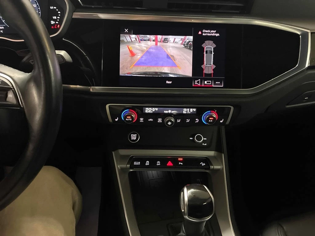 Audi Q3 * Komfort * CARFAX * ЦЕНА ДО БГ - автомобили, коли, обяви за нови и употребявани 6