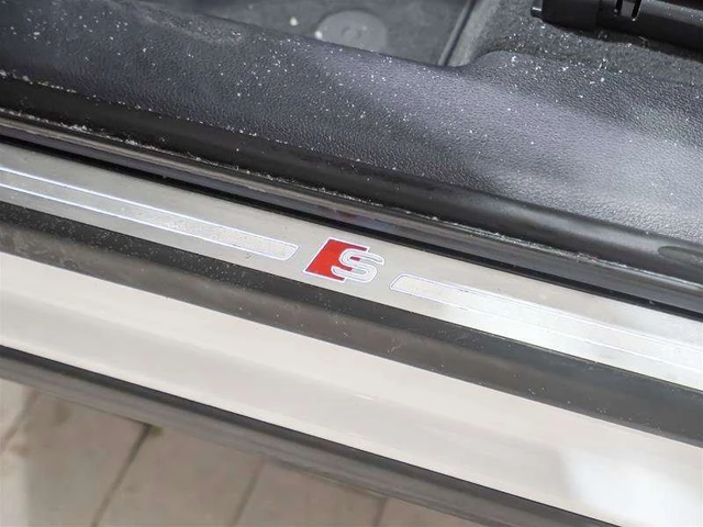 Audi Q3 * S Line quattro Premium Plus * CARFAX * ЦЕНА ДО Б - автомобили, коли, обяви за нови и употребявани 7