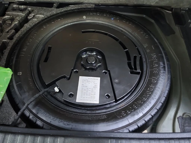 Audi Q3 * KOMFORT * CARFAX * ЦЕНА ДО БГ - автомобили, коли, обяви за нови и употребявани 14