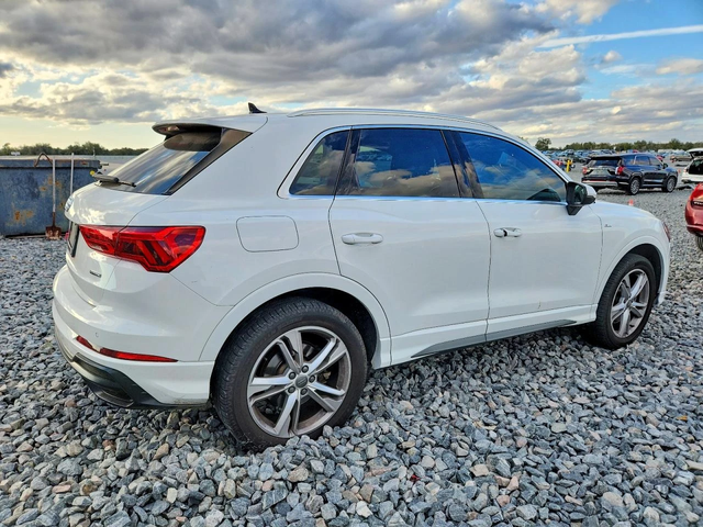 Audi Q3 * S-LINE* - автомобили, коли, обяви за нови и употребявани 3