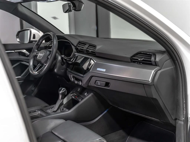 Audi Q3 PROGRESSIV S-LINE С РЕГИСТРАЦИЯ & АВТО КРЕДИТ - автомобили, коли, обяви за нови и употребявани 9