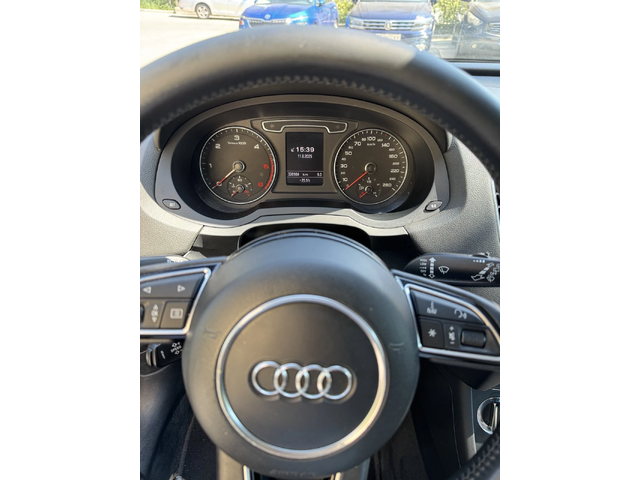 Audi Q3 - автомобили, коли, обяви за нови и употребявани 15