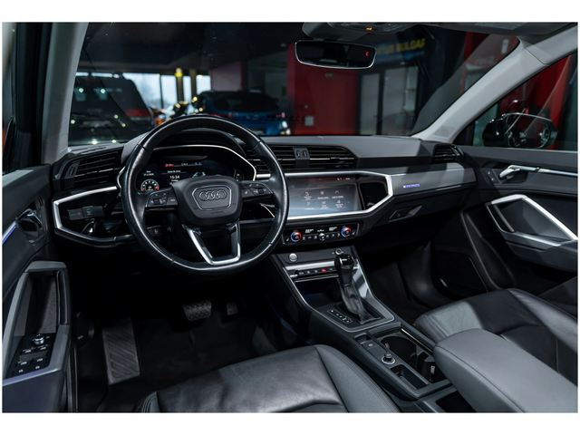 Audi Q3 Audi Q3  - автомобили, коли, обяви за нови и употребявани 26