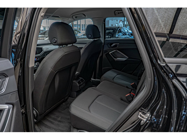 Audi Q3 40TFSI/Quattro/Virtual/Подгрев/Sline/Lane Assist - автомобили, коли, обяви за нови и употребявани 7