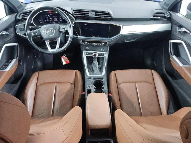 Audi Q3 PREMIUM 40* QUATRO* KEYLESS* - автомобили, коли, обяви за нови и употребявани 7