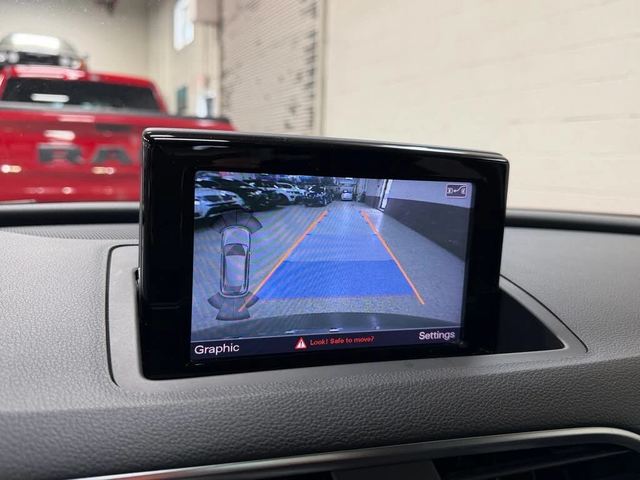 Audi Q3 quattro* Komfort* АвтоКредит* (ЦЕНА ДО БГ) - автомобили, коли, обяви за нови и употребявани 12