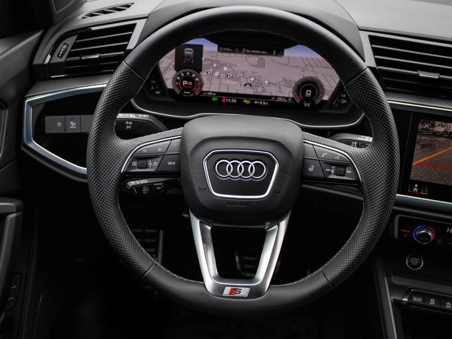 Audi Q3 Quattro* Technik* 45TFSI* АвтоКредит* (ЦЕНА ДО БГ) - автомобили, коли, обяви за нови и употребявани 7