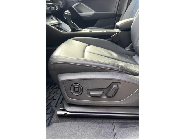 Audi Q3 quattro Komfort 45 TFSI * АвтоКредит* (ЦЕНА ДО БГ) - автомобили, коли, обяви за нови и употребявани 13