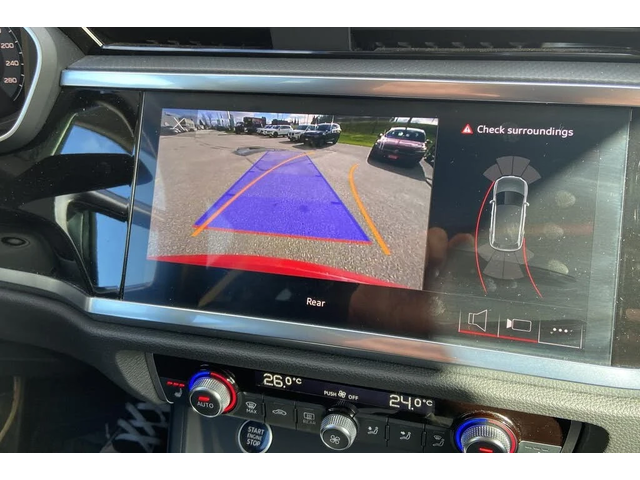 Audi Q3 quattro Komfort 45 TFSI * АвтоКредит* (ЦЕНА ДО БГ) - автомобили, коли, обяви за нови и употребявани 16