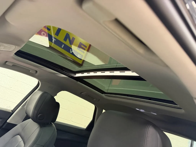 Audi Q3 quattro Komfort 45 TFSI* АвтоКредит* (Цена до БГ) - автомобили, коли, обяви за нови и употребявани 11