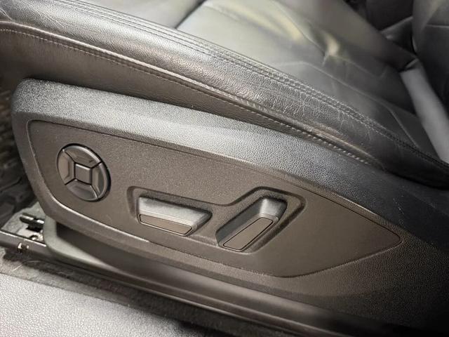 Audi Q3 quattro Komfort 45 TFSI* АвтоКредит* (Цена до БГ) - автомобили, коли, обяви за нови и употребявани 14