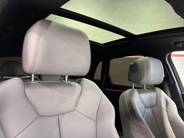 Audi Q3 * S-Line* * HeadUp* AвтоКредит* (ЦЕНА ДО БГ) - автомобили, коли, обяви за нови и употребявани 13