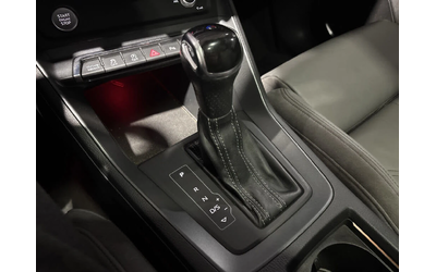 Audi Q3 * S-Line* * HeadUp* AвтоКредит* (ЦЕНА ДО БГ) - автомобили, коли, обяви за нови и употребявани 14