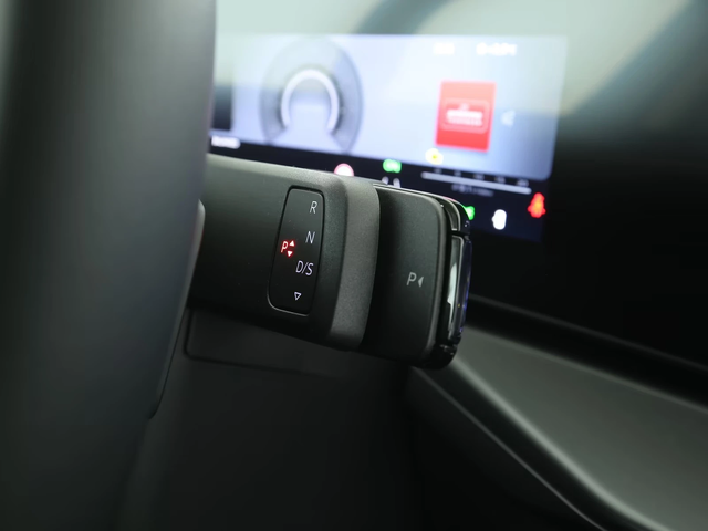 Audi Q3 SUV TFSI 110 kW S tronic LED Head - автомобили, коли, обяви за нови и употребявани 5