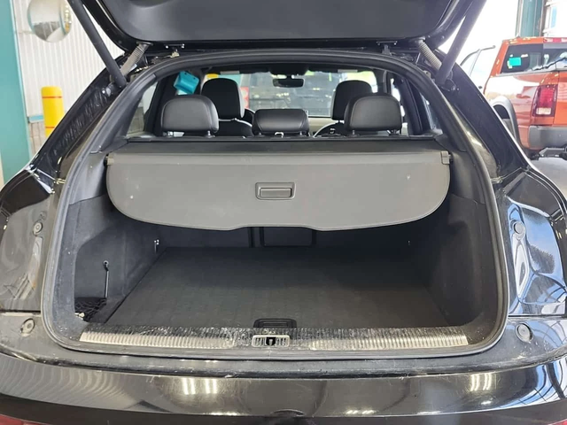 Audi Q3 TECHNIK/CARFAX/ S Line/Подгрев/Панорама/2 Ключа - автомобили, коли, обяви за нови и употребявани 12