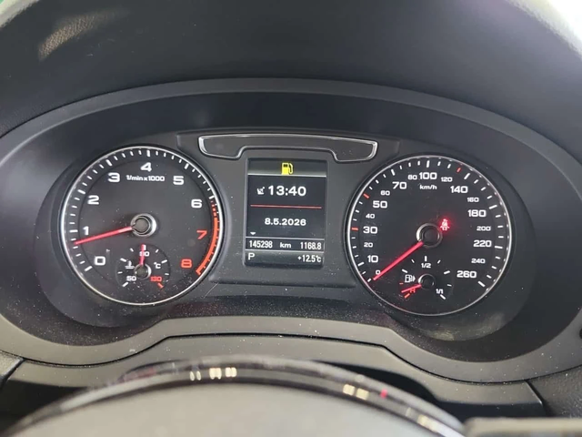 Audi Q3 TECHNIK/CARFAX/ S Line/Подгрев/Панорама/2 Ключа - автомобили, коли, обяви за нови и употребявани 7
