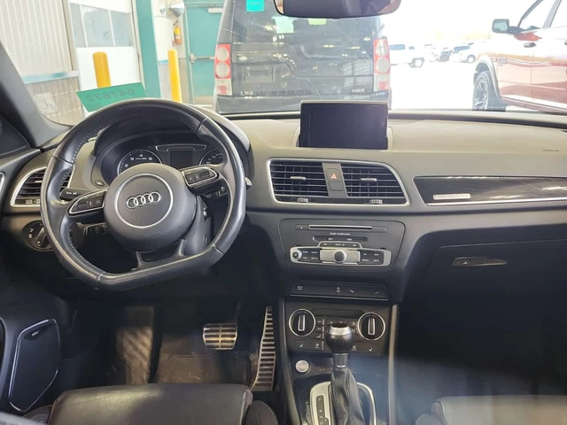 Audi Q3 TECHNIK/CARFAX/ S Line/Подгрев/Панорама/2 Ключа - автомобили, коли, обяви за нови и употребявани 8