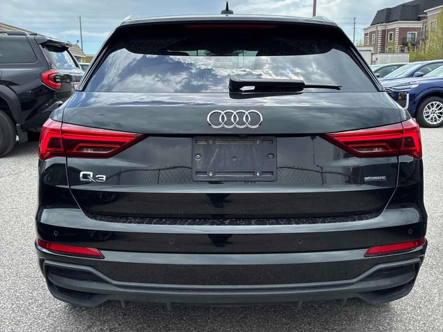 Audi Q3 * PROGRESSIV * 360 * PANO * ПОДГРЕВИ * CARFAX - автомобили, коли, обяви за нови и употребявани 3