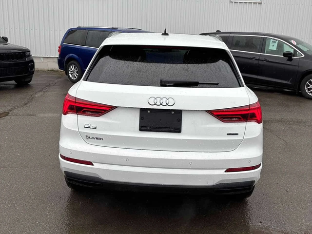 Audi Q3 * Komfort * PANO* KEYLESS* ПОДГРЕВ* - автомобили, коли, обяви за нови и употребявани 3