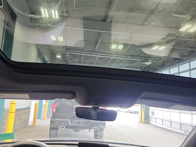 Audi Q3 PROGRESSIV| S-LINE| BLACK OPTIC| ПАНО| 2 КЛЮЧА - автомобили, коли, обяви за нови и употребявани 12