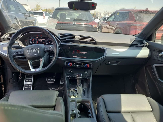 Audi Q3 Progressiv/ПАНОРАМА/ДВА КЛЮЧА - автомобили, коли, обяви за нови и употребявани 9