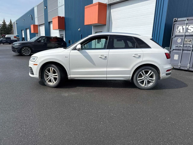 Audi Q3 Technik/CARFAX/ПАНОРАМА/ПОДГРЕВИ - автомобили, коли, обяви за нови и употребявани 2