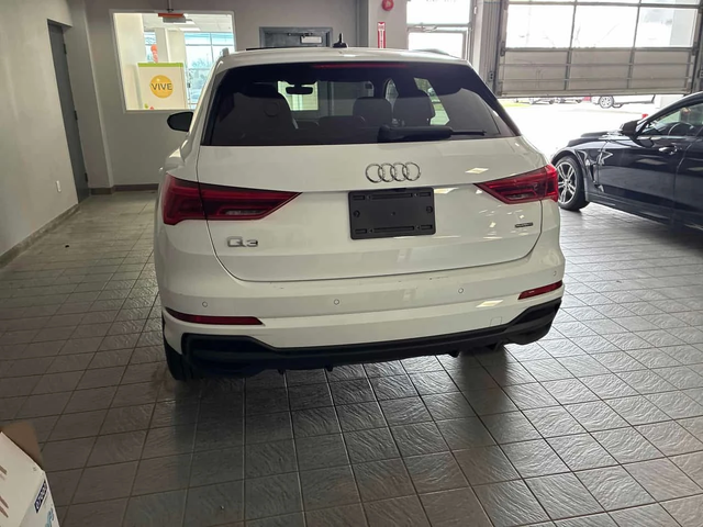 Audi Q3 | Progressiv | DISTRONIC | ПОДГРЕВ | CARFAX | - автомобили, коли, обяви за нови и употребявани 3