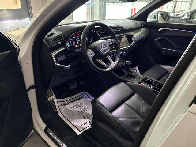 Audi Q3 | Progressiv | DISTRONIC | ПОДГРЕВ | CARFAX | - автомобили, коли, обяви за нови и употребявани 4