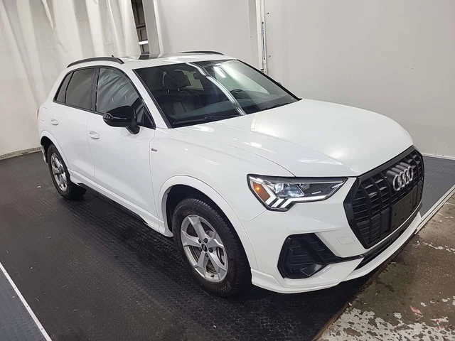 Audi Q3 TECHNIK| PANORAMA| ПОДГРЕВИ| ПАМЕТ| 2 КЛЮЧА - автомобили, коли, обяви за нови и употребявани 1
