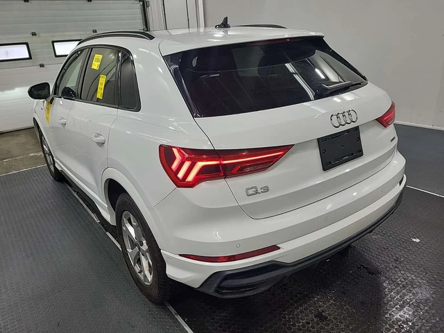 Audi Q3 TECHNIK| PANORAMA| ПОДГРЕВИ| ПАМЕТ| 2 КЛЮЧА - автомобили, коли, обяви за нови и употребявани 3