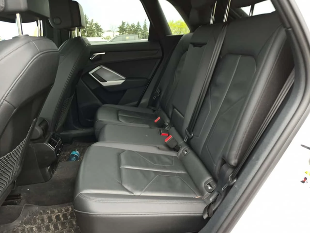 Audi Q3 * KOMFORT * CARFAX * 2 КЛЮЧА * ПАНОРАМА * - автомобили, коли, обяви за нови и употребявани 10