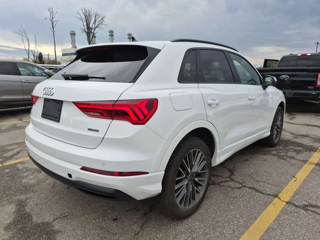 Audi Q3 * KOMFORT * CARFAX * 2 КЛЮЧА * ПАНОРАМА * - автомобили, коли, обяви за нови и употребявани 2