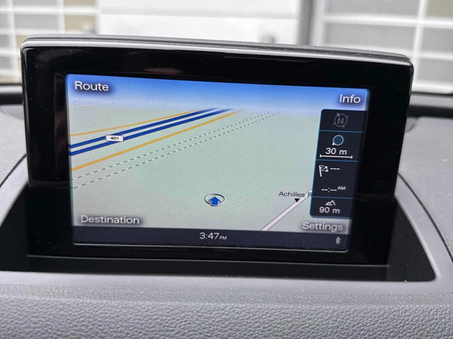 Audi Q3 * Komfort * ПАНОРАМА * ПОДГРЕВ * КЛИП НА МОТОРА - автомобили, коли, обяви за нови и употребявани 11