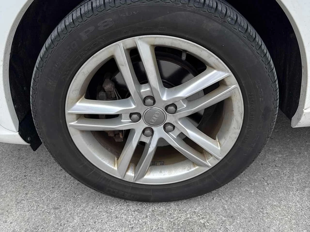 Audi Q3 * Komfort * ПАНОРАМА * ПОДГРЕВ * КЛИП НА МОТОРА - автомобили, коли, обяви за нови и употребявани 5