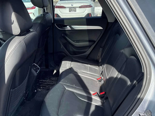 Audi Q3 * Progressiv * ПАНОРАМА * ПОДГРЕВ * КЛИП НА МОТОРА - автомобили, коли, обяви за нови и употребявани 13