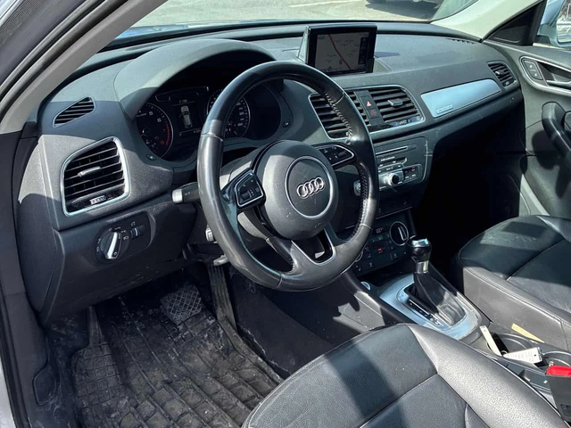 Audi Q3 * Progressiv * ПАНОРАМА * ПОДГРЕВ * КЛИП НА МОТОРА - автомобили, коли, обяви за нови и употребявани 6