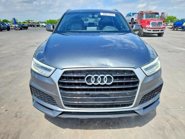 Audi Q3 PREMIUM PLUS - автомобили, коли, обяви за нови и употребявани 1