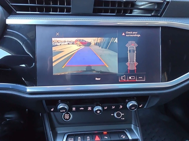 Audi Q3 Progressiv S-Line Black Optics / DIGITAL DASH - автомобили, коли, обяви за нови и употребявани 14