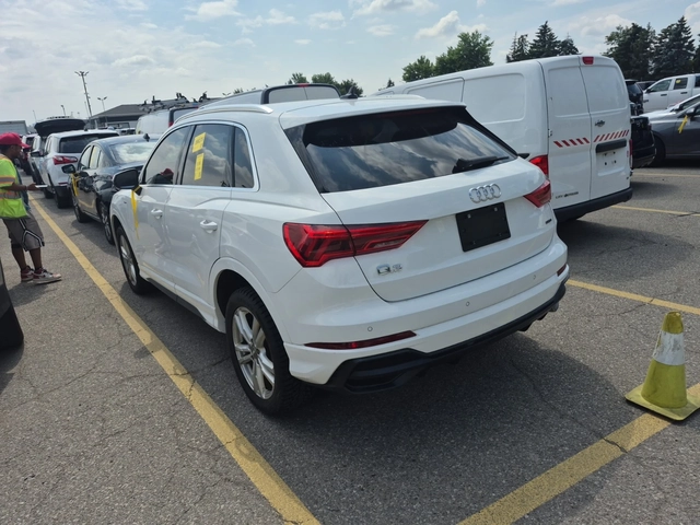 Audi Q3 Progressiv 45 TFSI quattro - автомобили, коли, обяви за нови и употребявани 3
