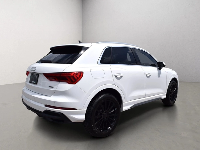 Audi Q3 45 TFSI quattro S line | Панорама | Memory | Navi - автомобили, коли, обяви за нови и употребявани 1