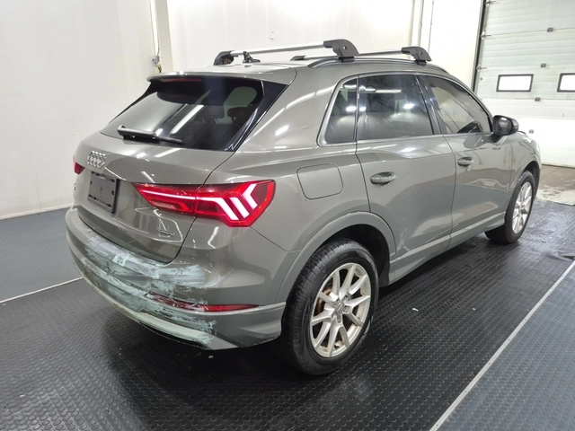 Audi Q3 KOMFORT | ПАНОРАМА | ЗАДНА КАМЕРА | KEYLESS | - автомобили, коли, обяви за нови и употребявани 2