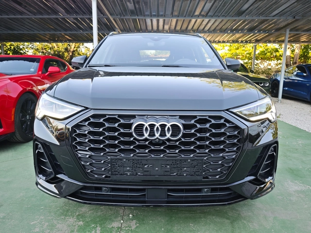 Audi Q3 S-LINE, PRESTIGE, 45TFSI - автомобили, коли, обяви за нови и употребявани 1