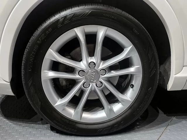 Audi Q3 2.0 TDI Quattro - автомобили, коли, обяви за нови и употребявани 4