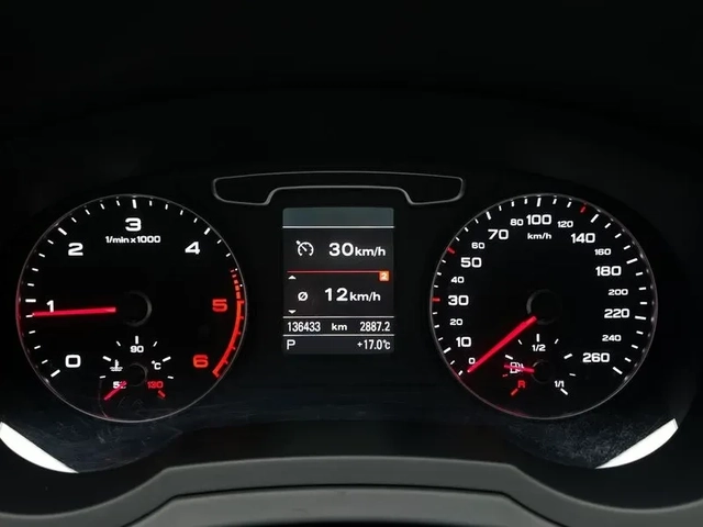 Audi Q3 2.0 TDI Quattro - автомобили, коли, обяви за нови и употребявани 7
