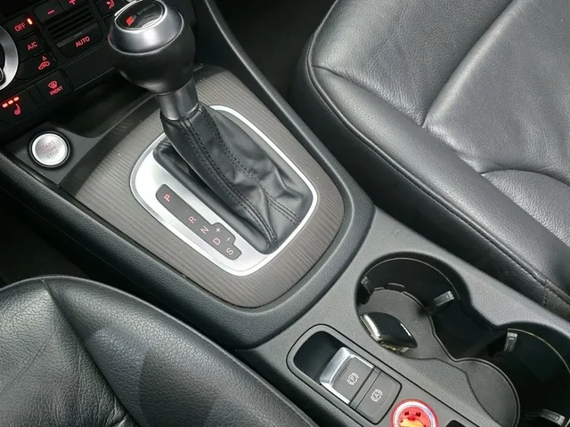 Audi Q3 2.0 TDI Quattro - автомобили, коли, обяви за нови и употребявани 8