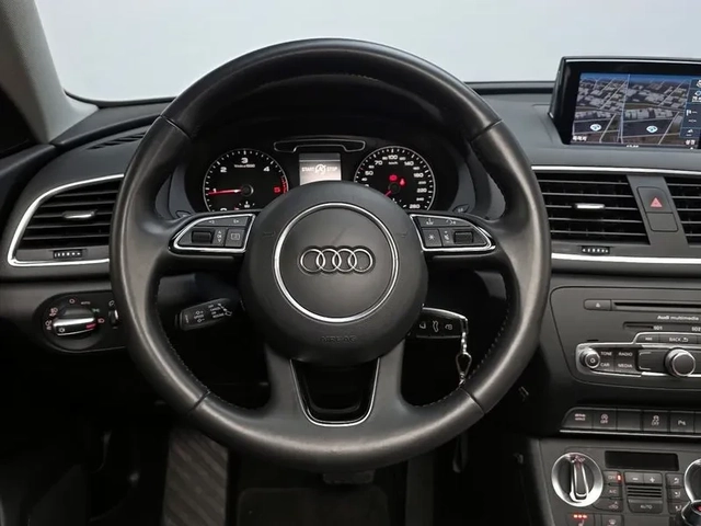 Audi Q3 2.0 TDI Quattro - автомобили, коли, обяви за нови и употребявани 12