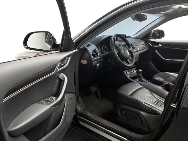 Audi Q3 2.0 TDI Quattro - автомобили, коли, обяви за нови и употребявани 9