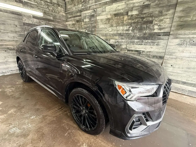 Audi Q3 Progressiv 45 TFSI quattro S-LINE ** APPROUVÉ À 99 All Wheel Drive - автомобили, коли, обяви за нови и употребявани 0
