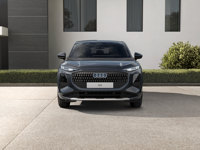 Audi Audi Audi Q3 Sportback 142  kW TDI quattro - автомобили, коли, обяви за нови и употребявани 4